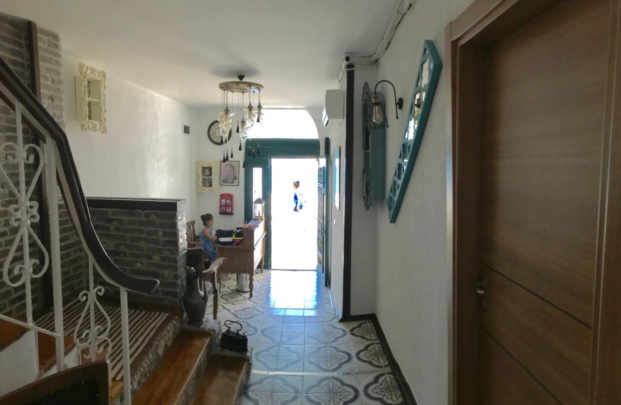 Ayshe Hotel Foça Extérieur photo